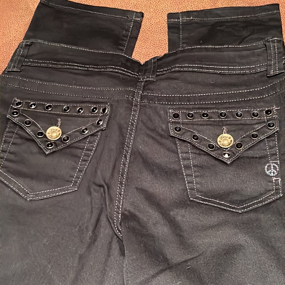 True Freedom Peace Jeans